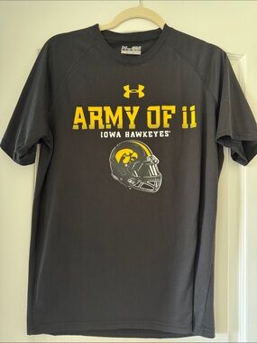Under Armour Black and Yellow Iowa Hawkeyes 'Army of 11' Short-Sleeve Tee